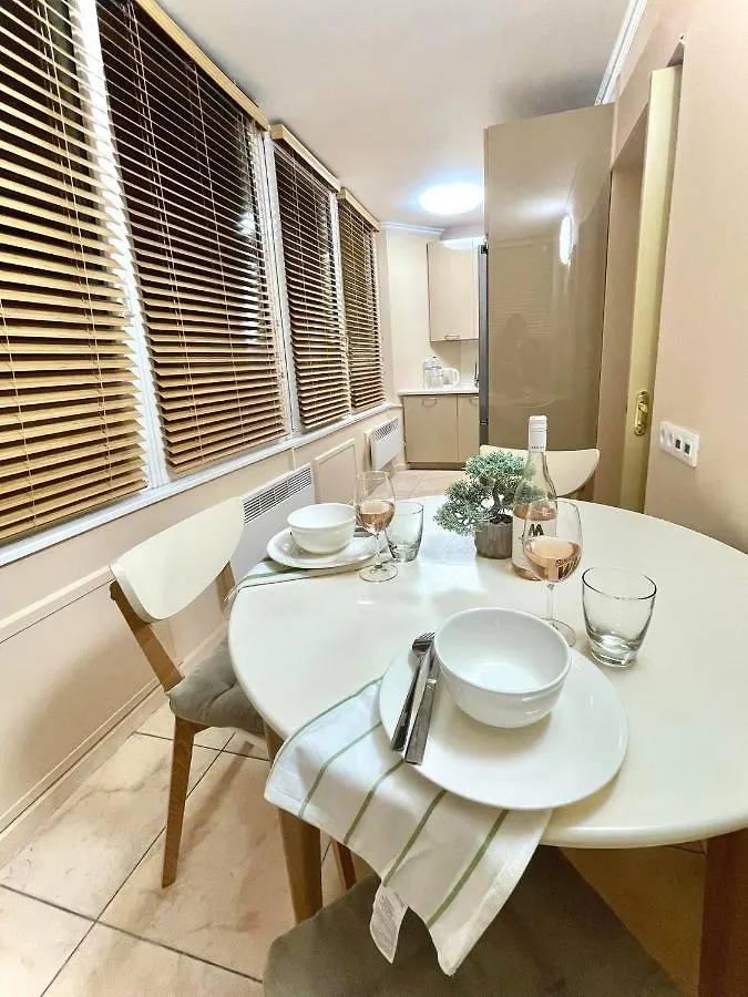 Apartamento Great One Bed Right Near Opera House Kiev